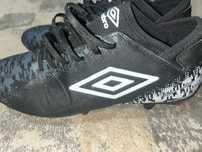 Ghete fotbal Umbro