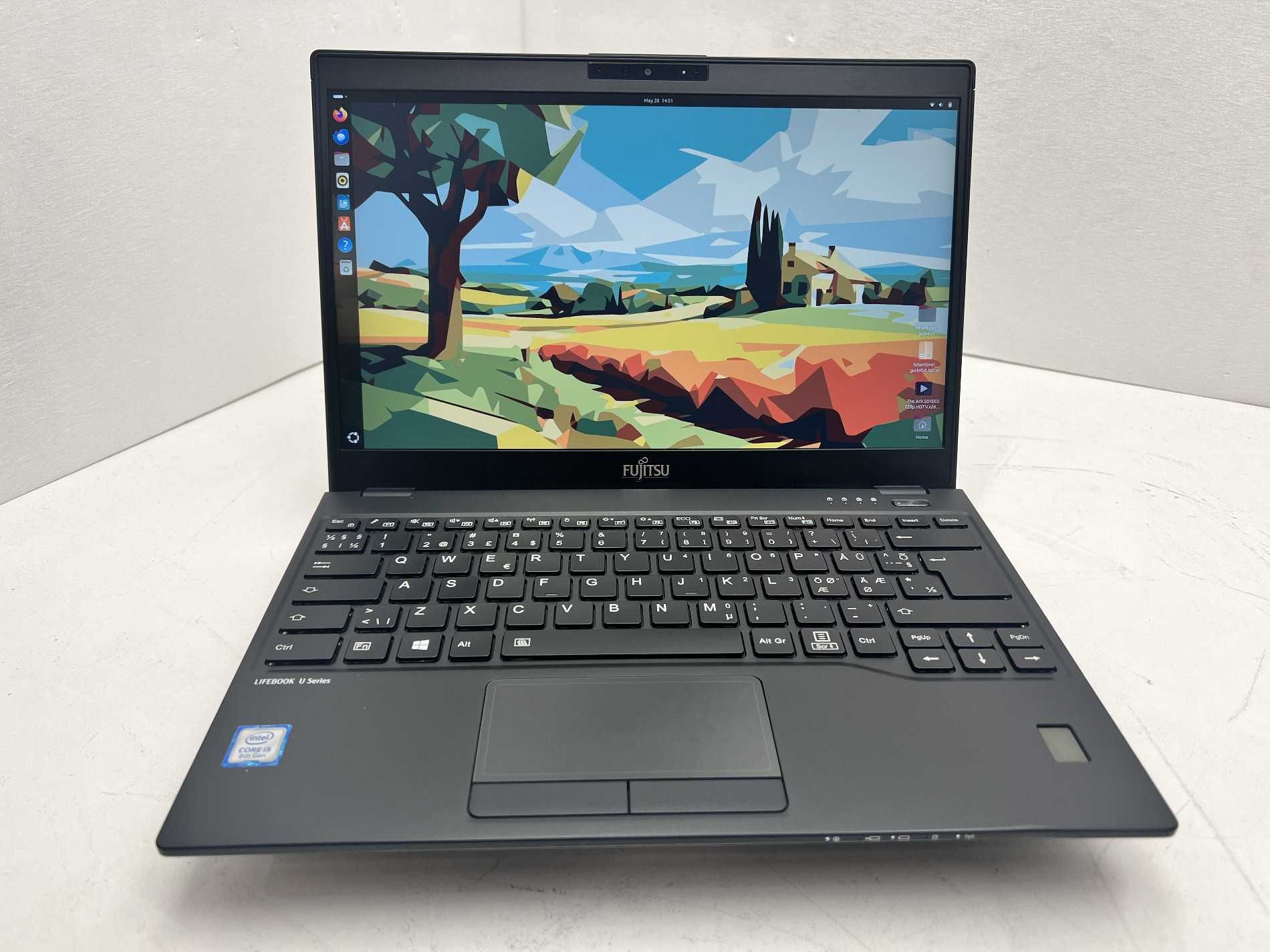 Fujitsu LIFEBOOK U939 13.3" touch i5-8265U 16GB /-> Добро състояние