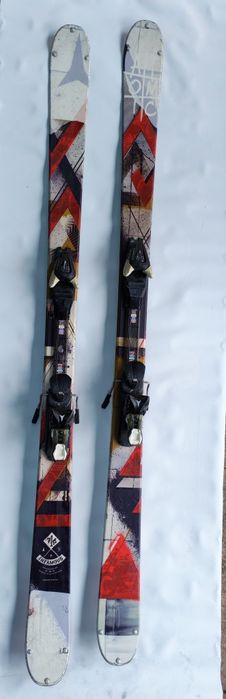 Schiuri atomic infamous 176