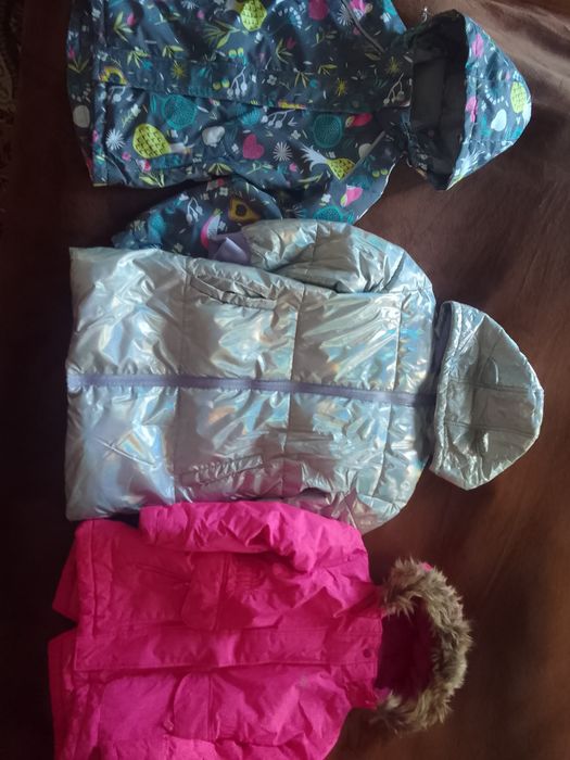 Продам детские вещи