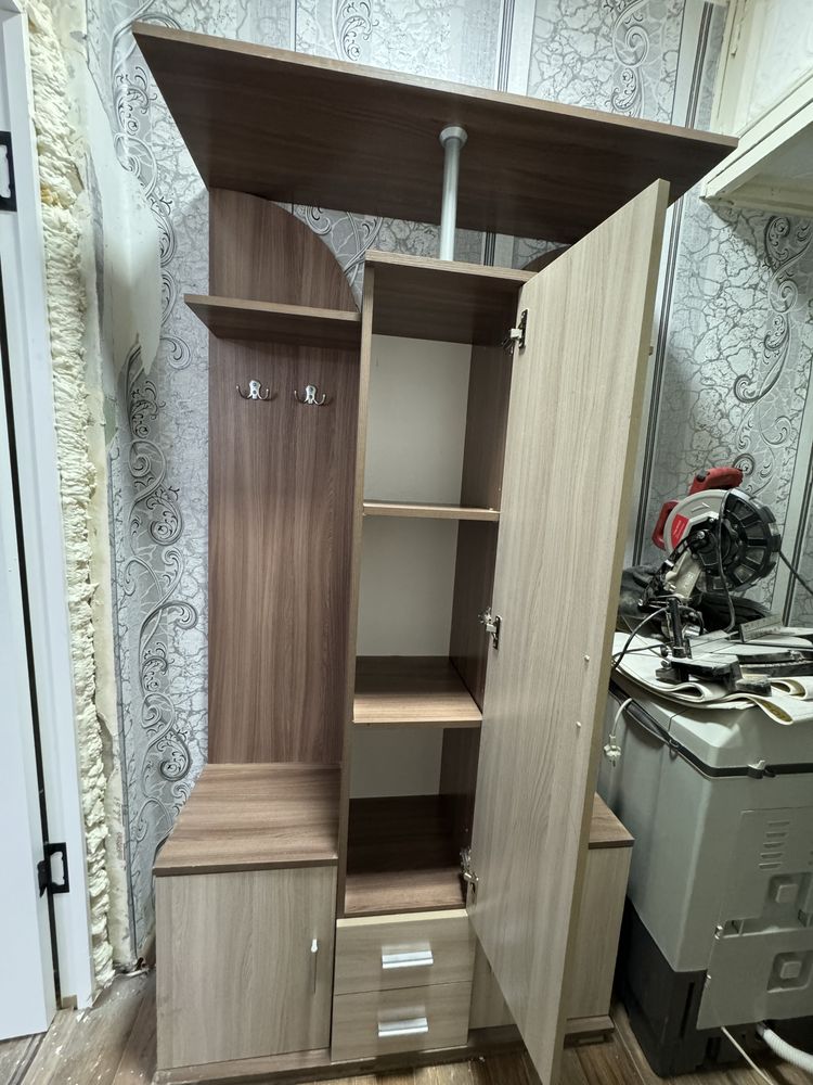 Прихожка в хорошем состоянии