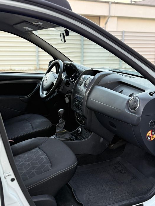 Dacia Duster/1,6/4x4/km reali/stare buna!