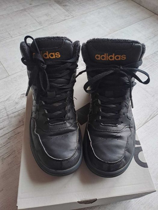 Sneaker copii Adidas Hoops Mid 3.0 K 37 1/3