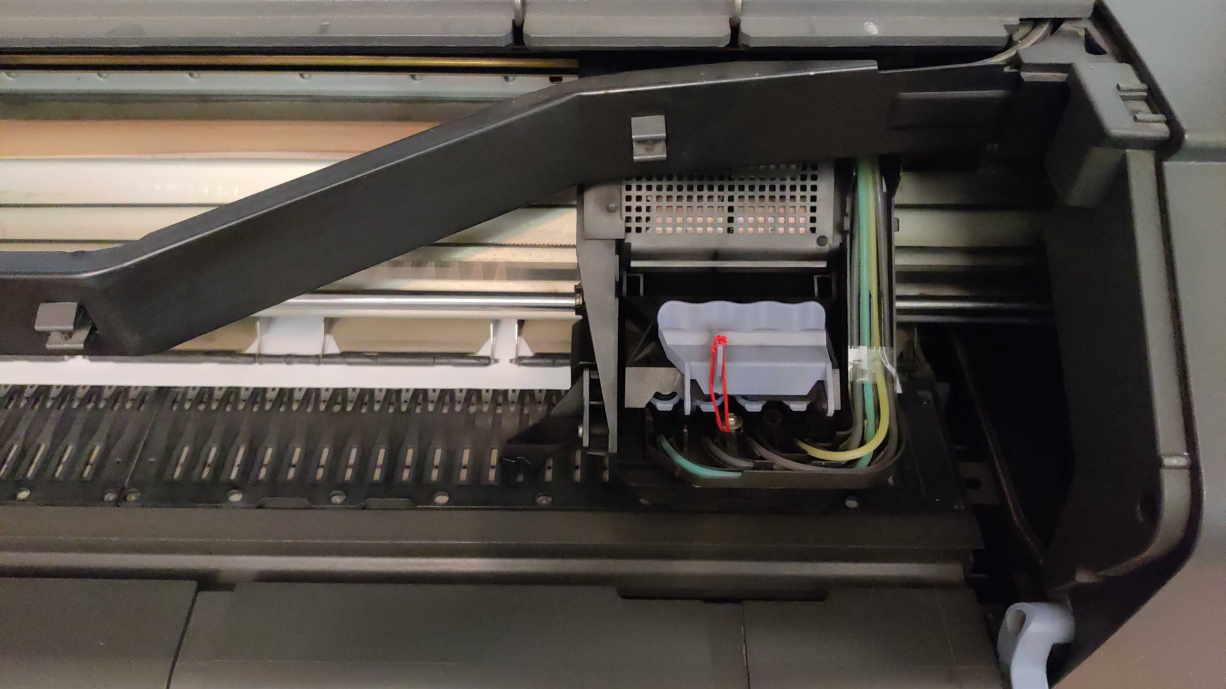 Плоттер HP DesignJet 800ps