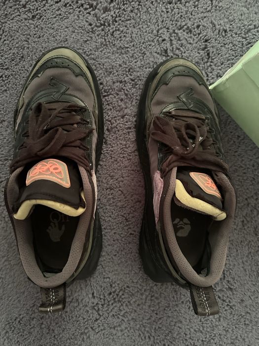 Off-White Men's Odsy 1000 Sneakers in Black