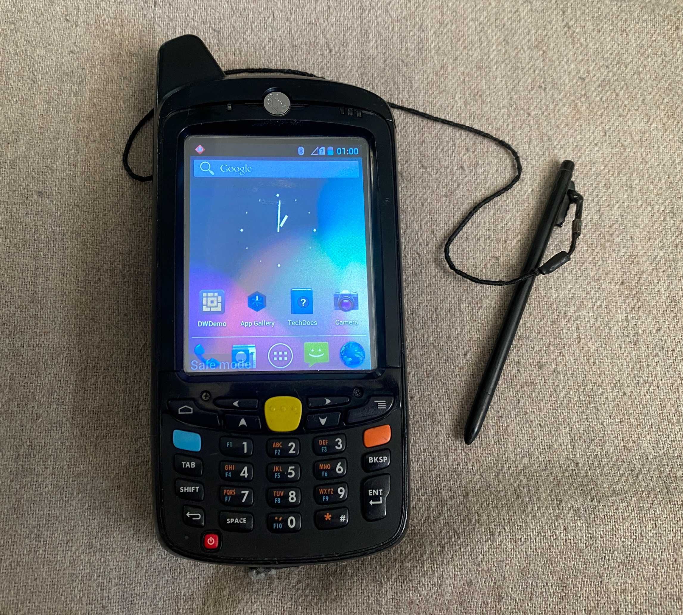 Terminal mobil cu cititor coduri 2D Motorola Zebra MC67 Android - 4G