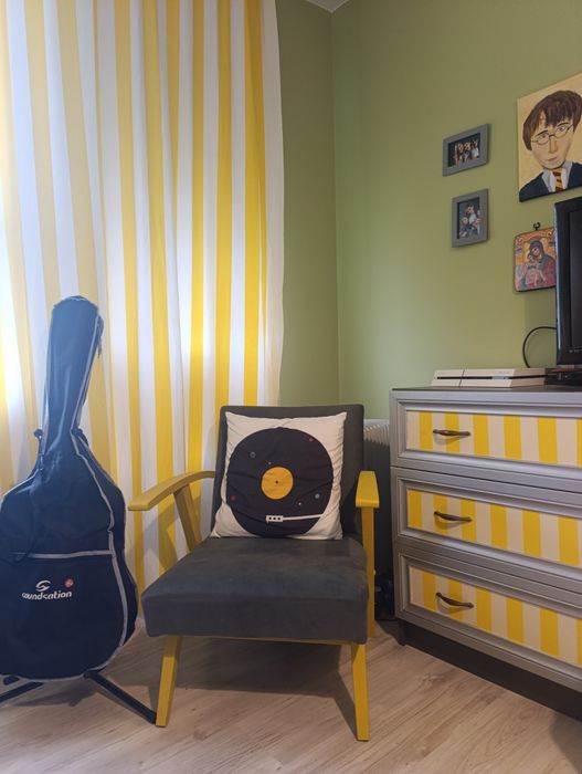 Дизайнерски скрин и пердета в жълто и бежово