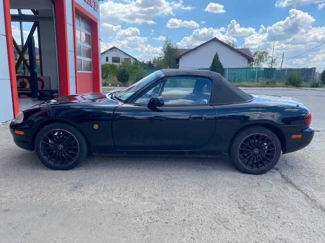 Mazda MX-5 Miata Cabrio TVA deductibil