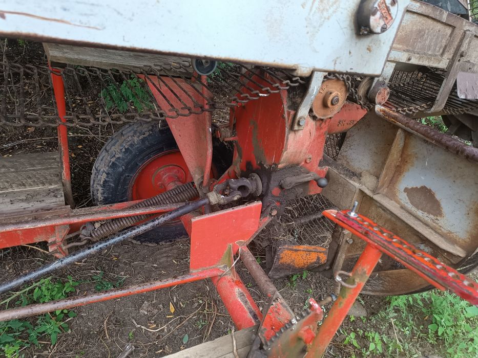 Masina de recoltat cartofi samro cu platforma mare