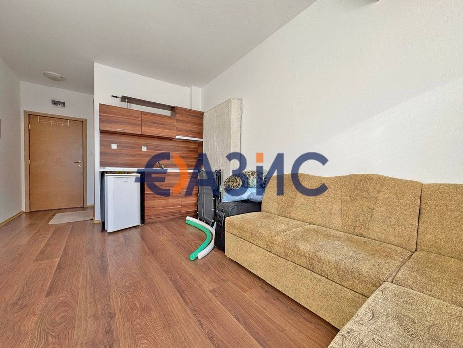 Продава се Едностаен апартамент в к.к. Слънчев бряг - 28 кв.м за 840 €/кв.м - Снимка #1