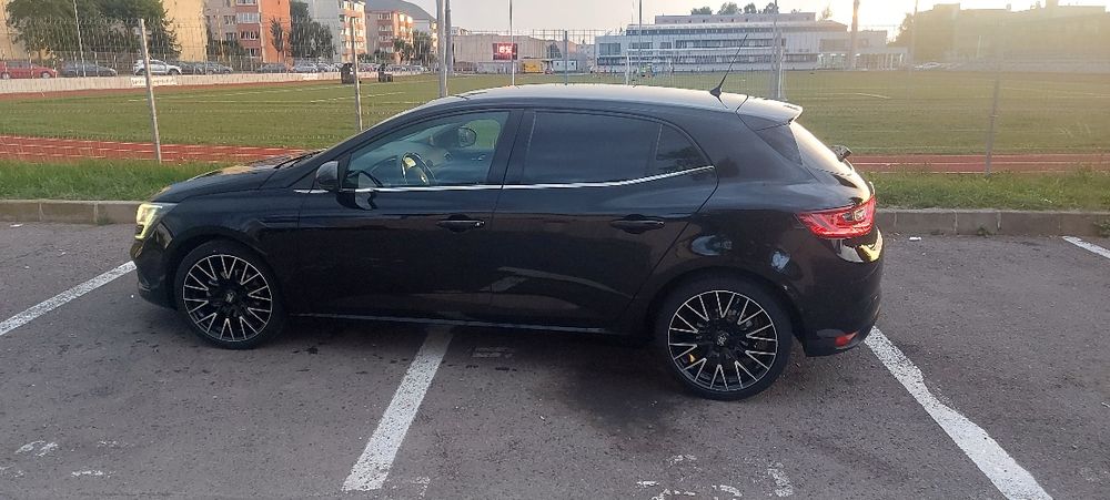 Vand roti r 18  ( 5×114,3 ) j 8  ET 40 renault megane 4