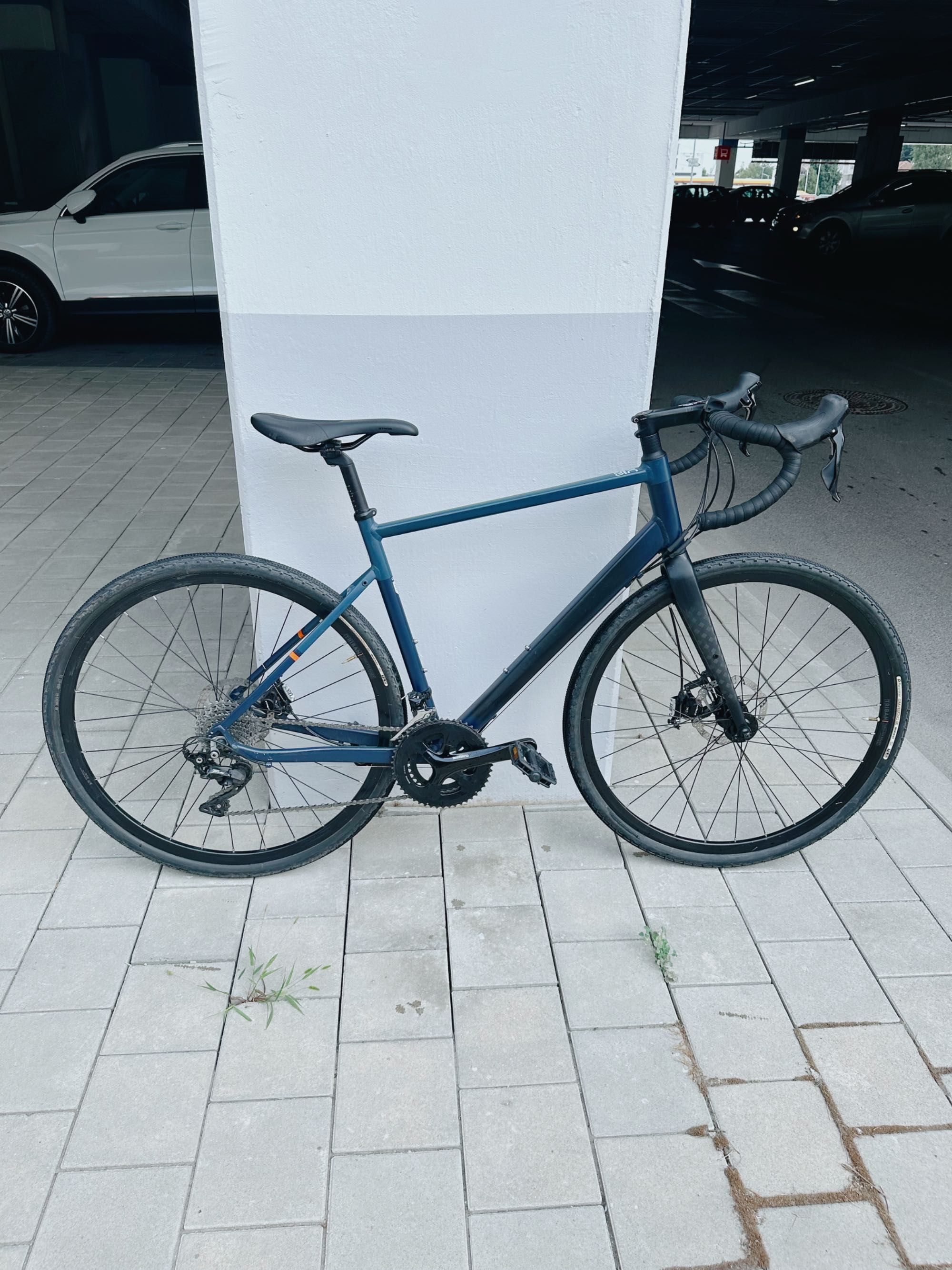 Продавам велосипед Triban RC520 – отлично състояние