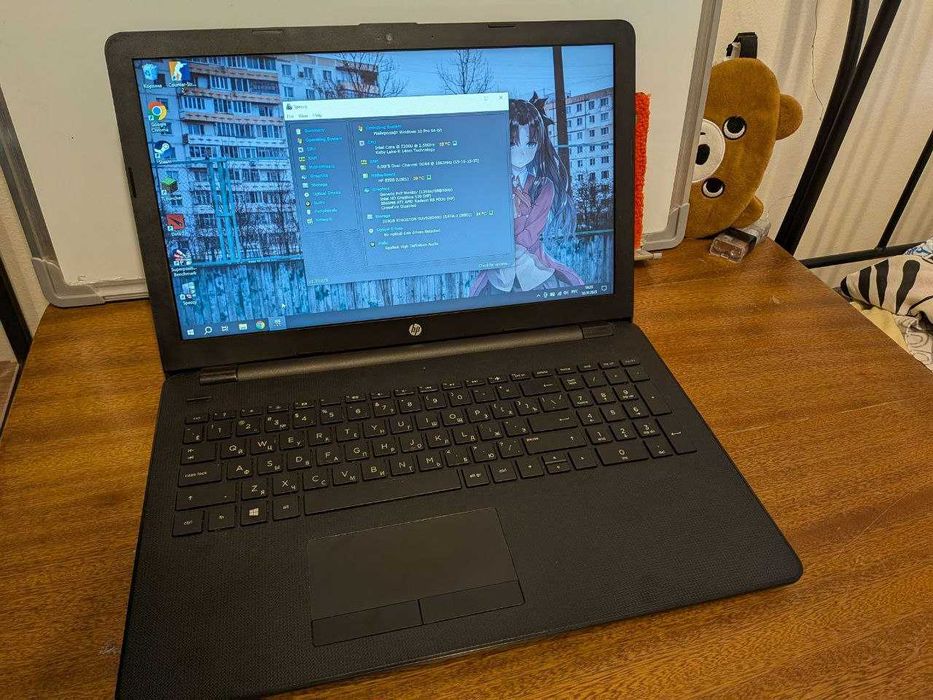ноутбук HP 15.6" / i5-7200U / 8 ГБ DDR4 / SSD 240 ГБ / Radeon R5 M330
