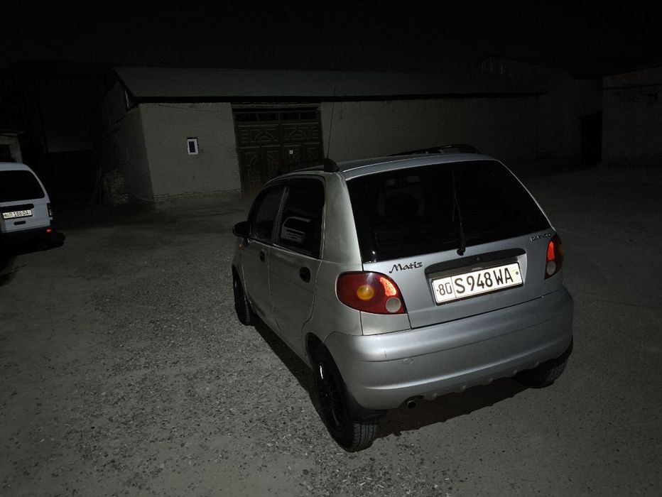 Матиз сотилади метанда