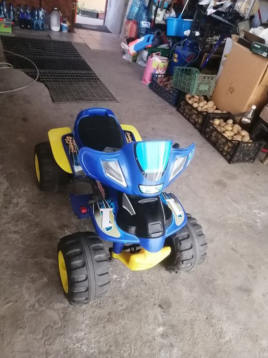 De vinzare  atv..