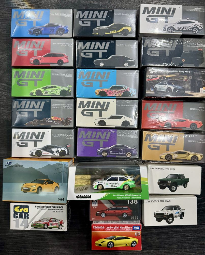 BMW! Продавам колекционерски модели в мащаб 1:64 MINI GT Tarmac Works