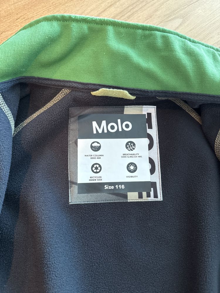 Продам ветровку Molo