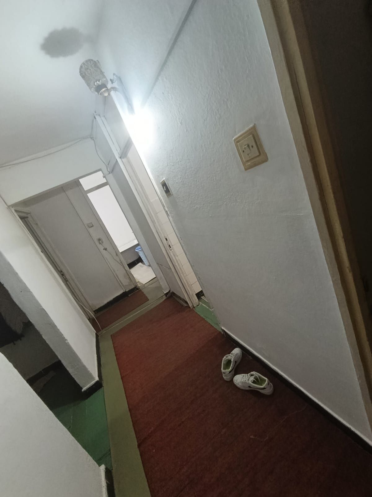 Vand apartament 3 camere