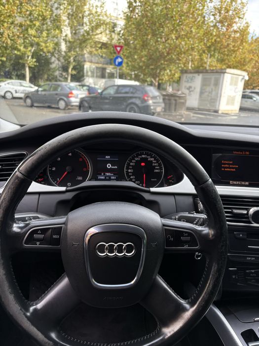 Audi A4B8 2009,2.0TDI 177hp