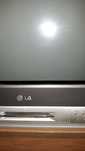 LG Цветен телевизор