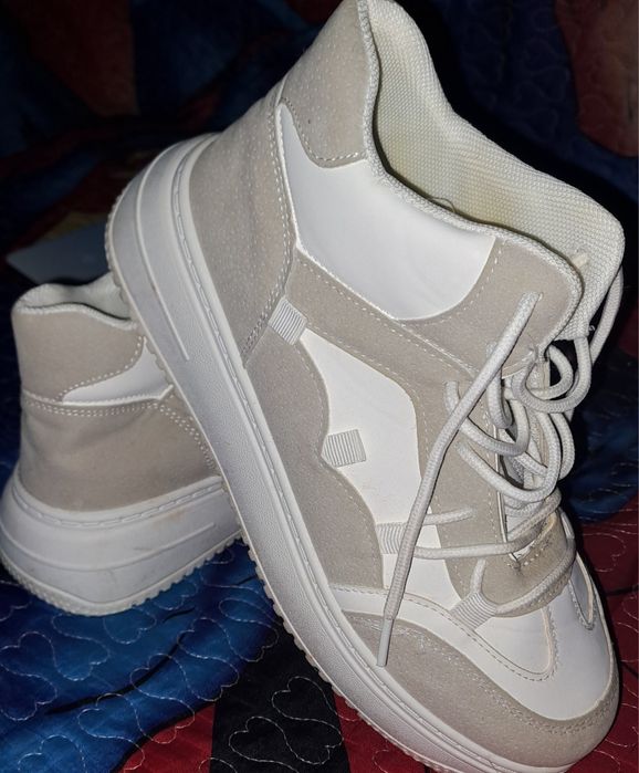 Продам новые срочно