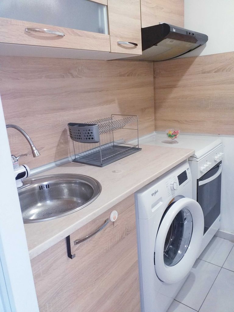 Дава се под наем Едностаен апартамент в София, Сухата река - 36 кв.м за 382.5 € - Снимка #1