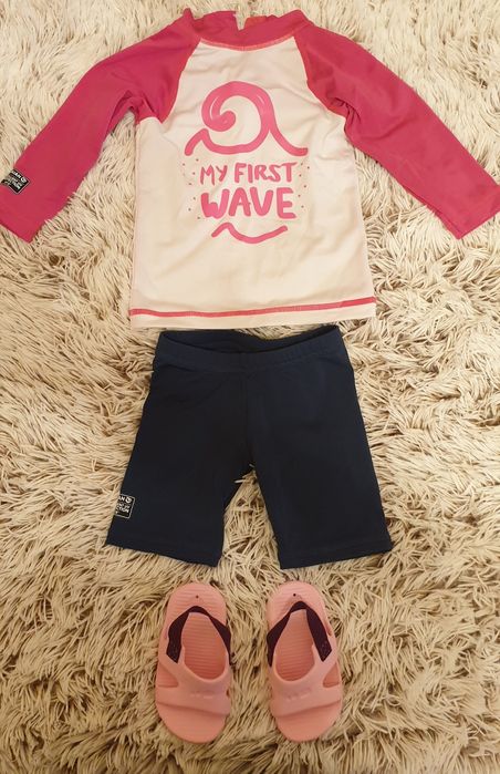 Costum de baie SPF 50 Decathlon și sandalu pt fetițe mărimea 7-12 luni