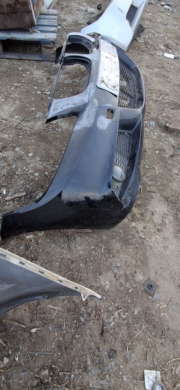 Предна броня Е90 е91 face BMW