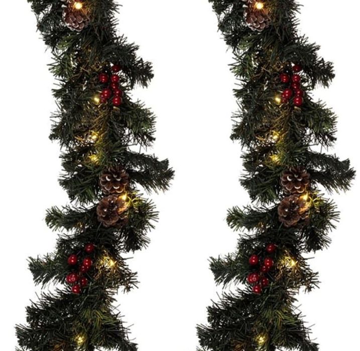Коледен гирлянд, Елхови клонки, Горски плодове, Шишарки, LED, 2.7 м