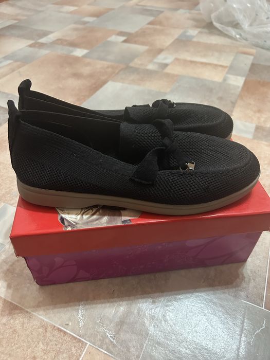 Зимние сапоги и балетки