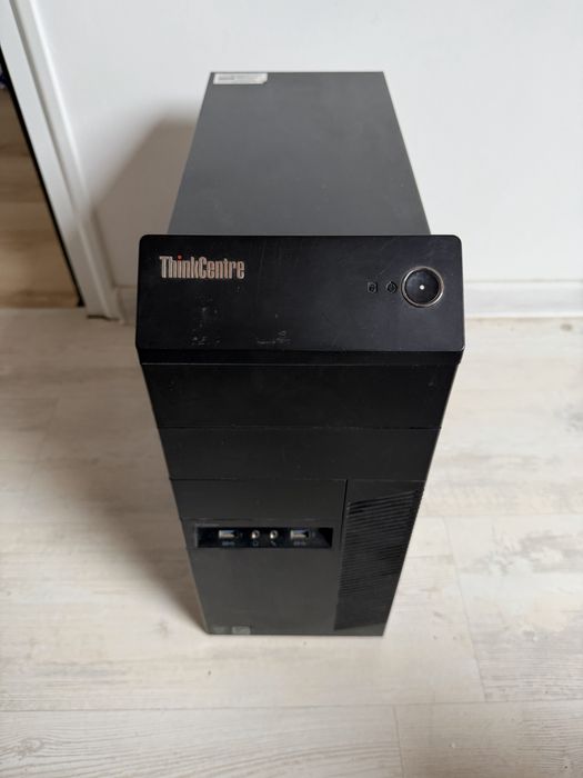 Настолни компютри (малки и големи) + монитори