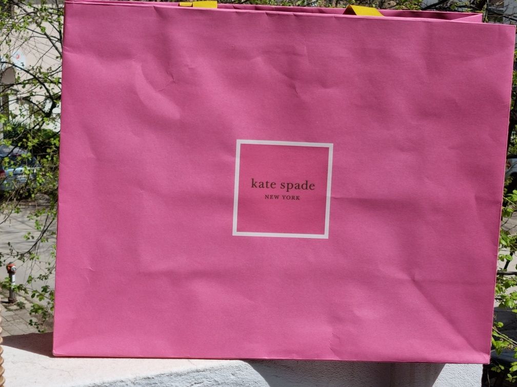 Чисто нова оригинална чанта на Kate Spade