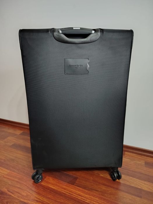 Vând valiză Samsonite