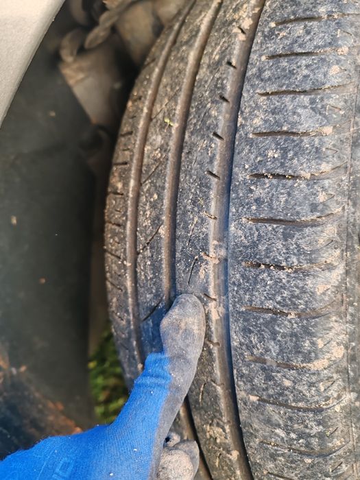 JANTE + Cauciuciuri GT Radial FE2