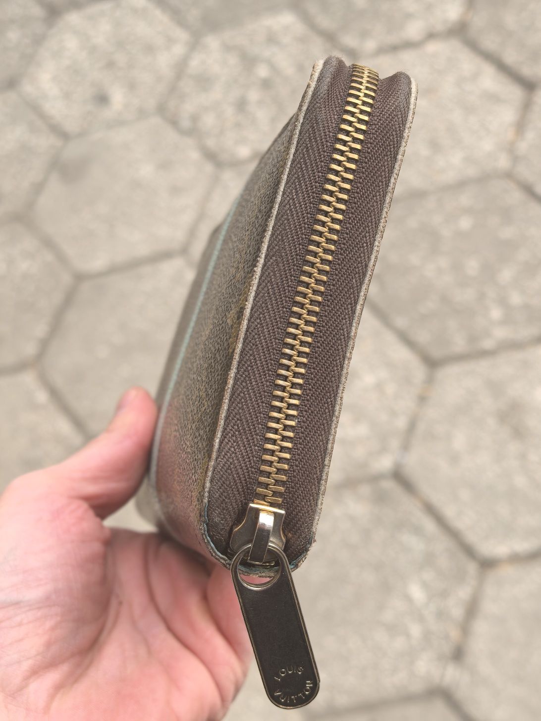 Louis Vuitton Zippy Organizer Monogram