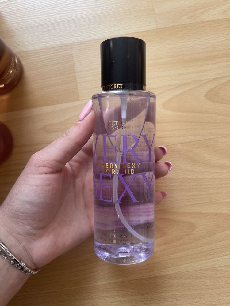 Спрей за тяло Victoria’s Secret