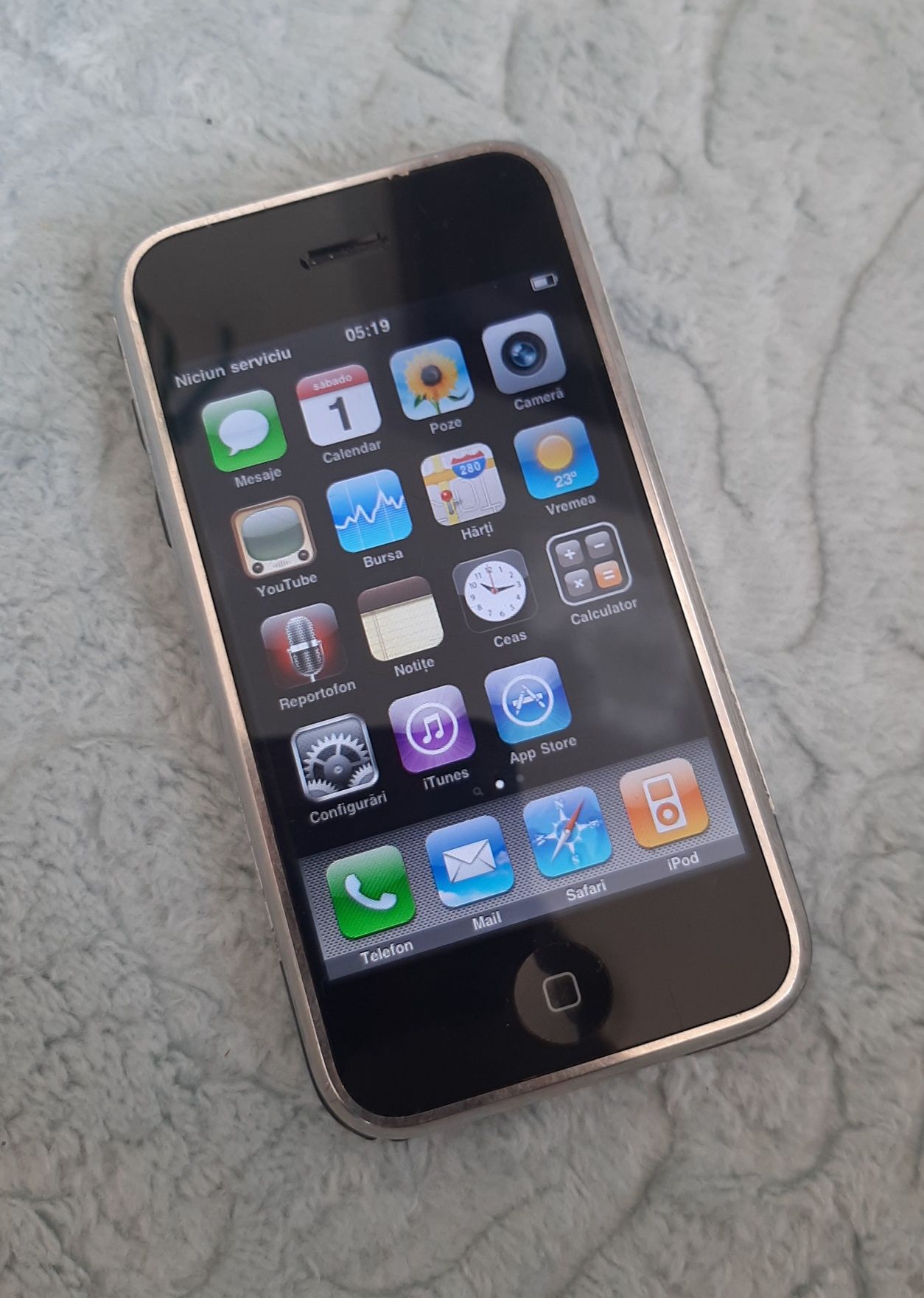 IPHONE 1st Generation 2G model Apple A1203