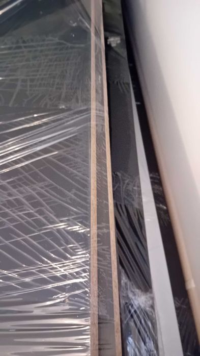 Продавам Спален комплект