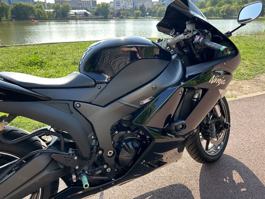Kawasaki Ninja Zx6r 2008 // 18.200 km