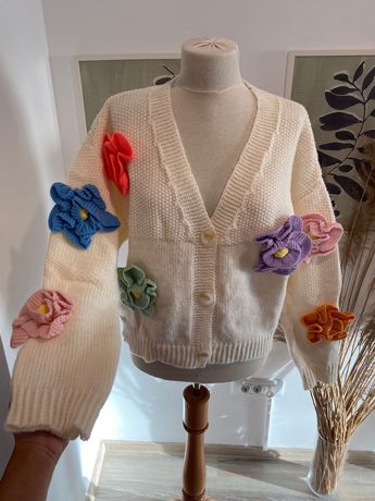 Pulover dama iarna tricot flori- nou, sigilat