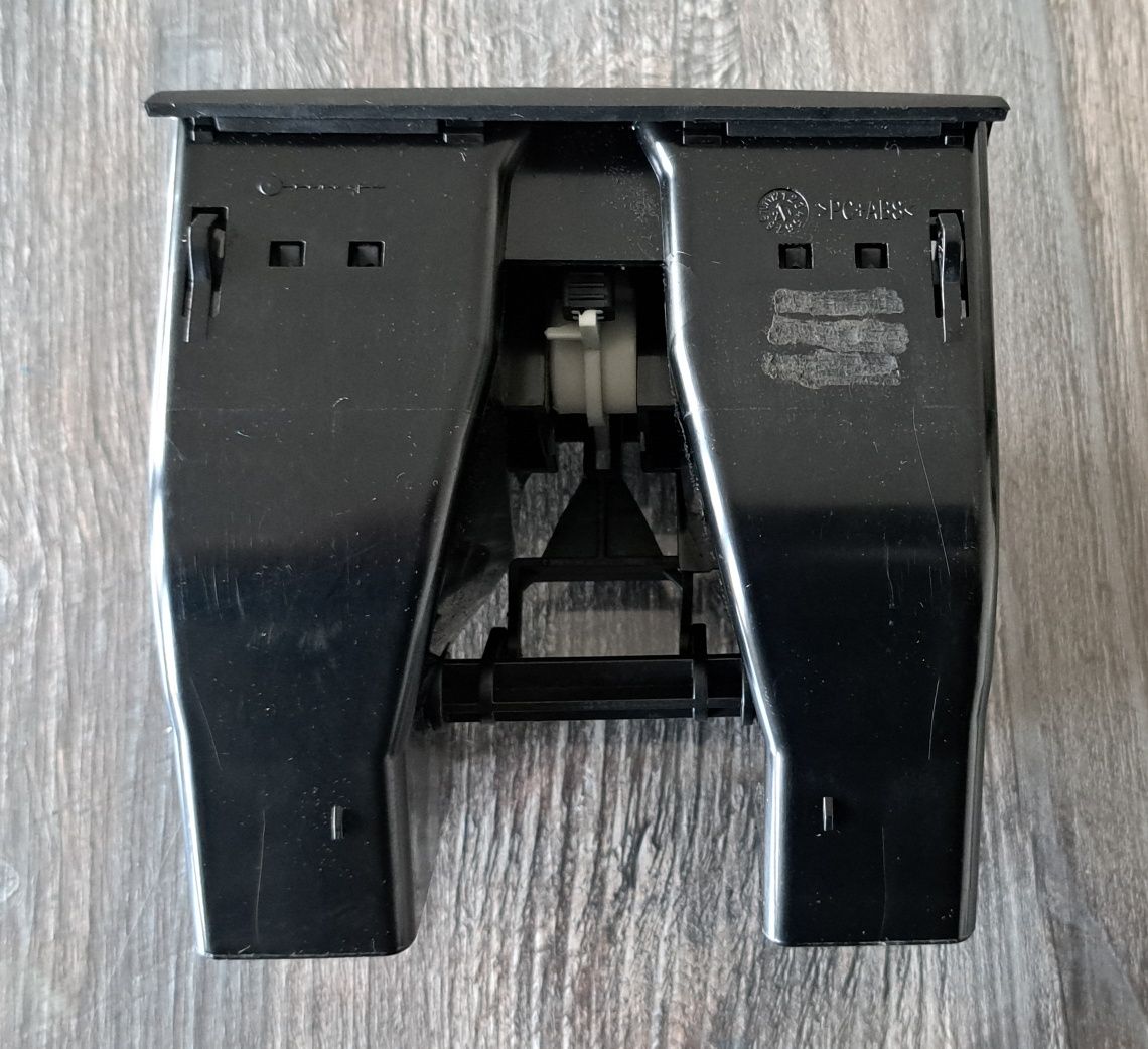 Grila Ventilatie Caddy Aerisire Touran Grilă Ventilare Nouă  ÎN OFERTĂ