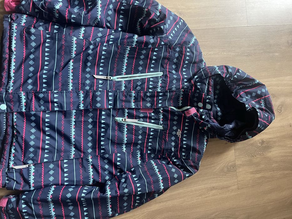 Costum ski 152 cm 4 F