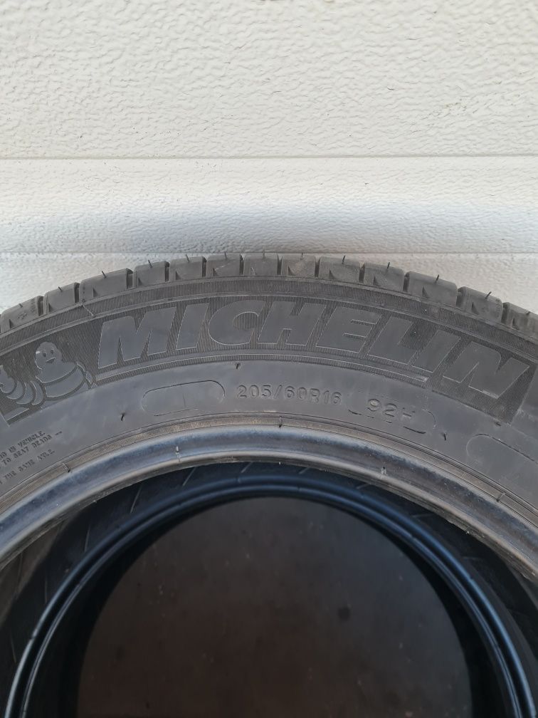 Летни гуми 2 броя MICHELIN Energy 205 60 R16 дот 1022