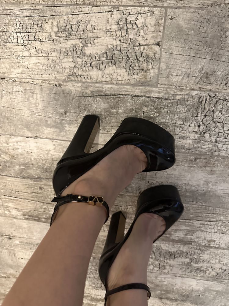 Обувки Valentino 37 номер