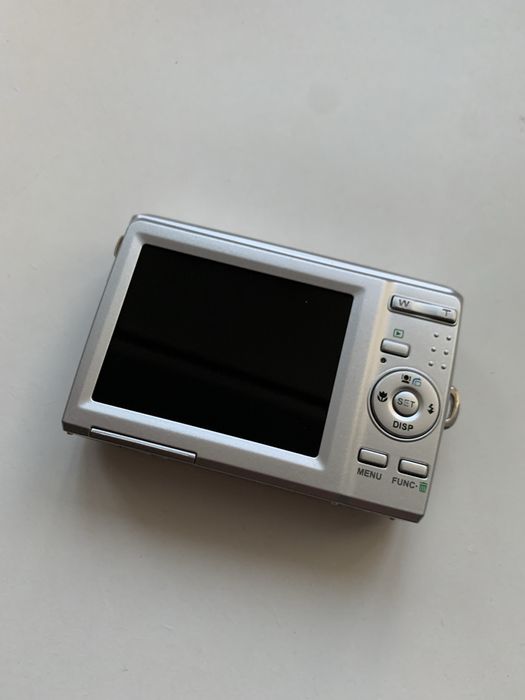 Aparat Foto Digital BENQ DC C1030 Eco 10MP, Senzor CCD Point and Shoot