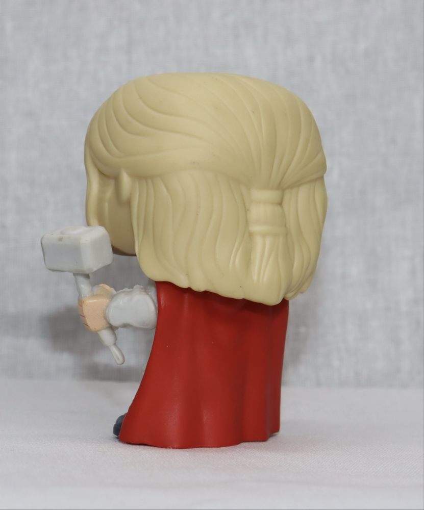Продам Подоригинал фигурку Funko POP Тор