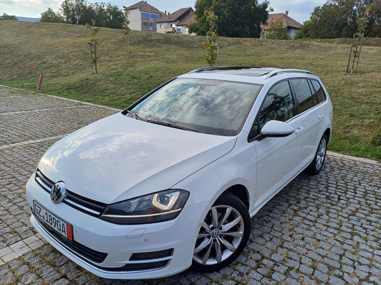 Vw Golf Highline DSG 2,0Tdi 150Cp Euro 5 Panoramic Bi-Xenon Navigație