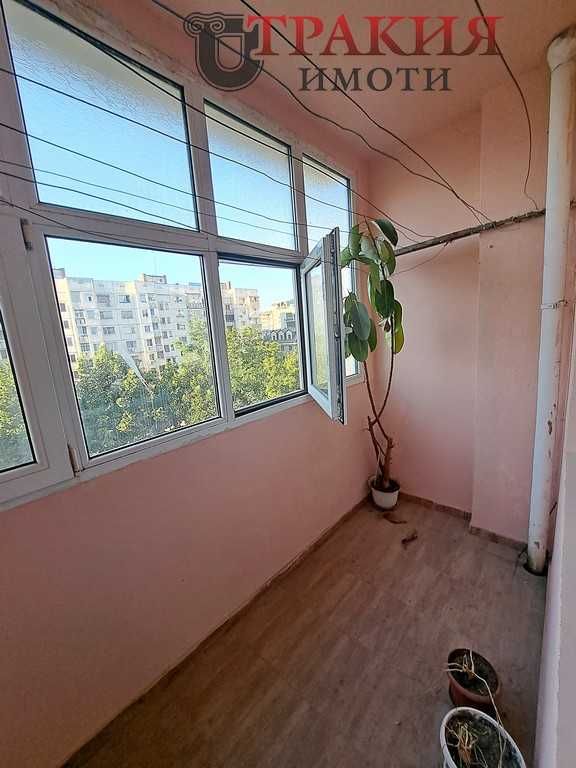 Продава се Тристаен апартамент в Стара Загора, Център - 60 кв.м за 1217 €/кв.м - Снимка #8