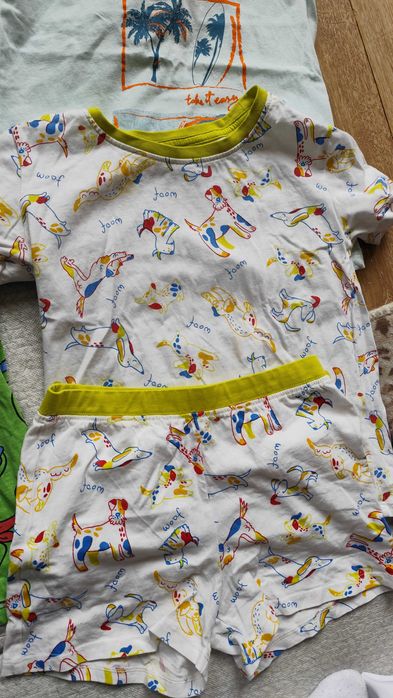 Лот детски тениски 110