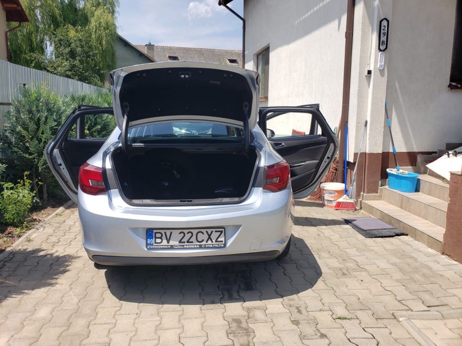 Opel astra j 1.6 gpl